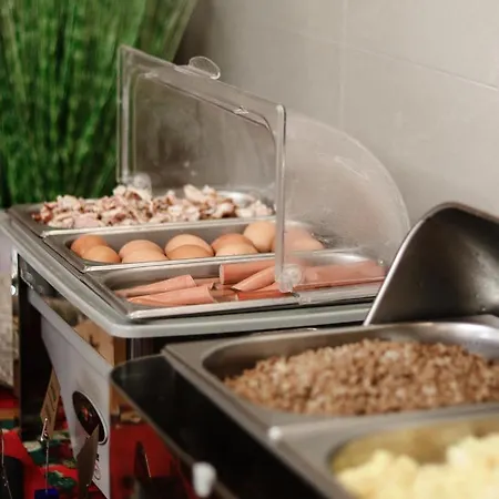 普拉泽玛酒店 酒店 3*