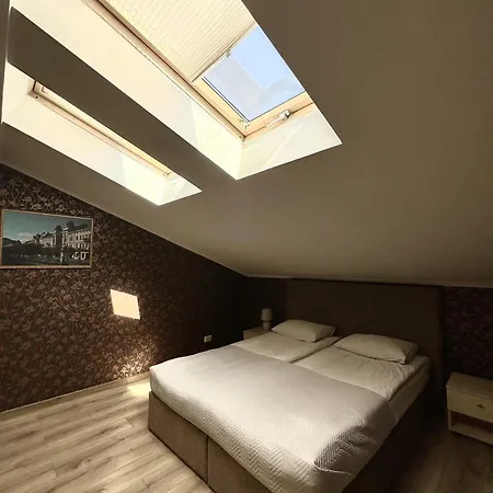 普拉泽玛酒店 利沃夫