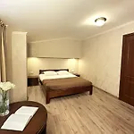 Hotel Plazma 3*
