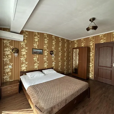 Plazma ホテル リヴィウ