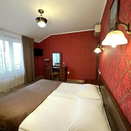 ホテル Plazma リヴィウ