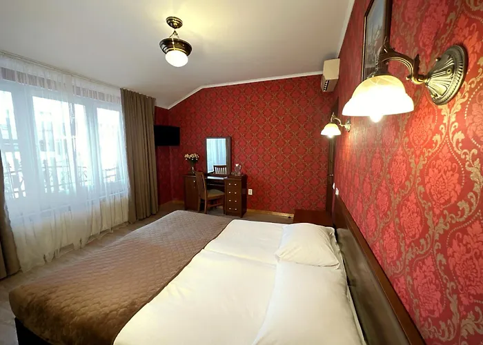 Hotel Plazma Leópolis